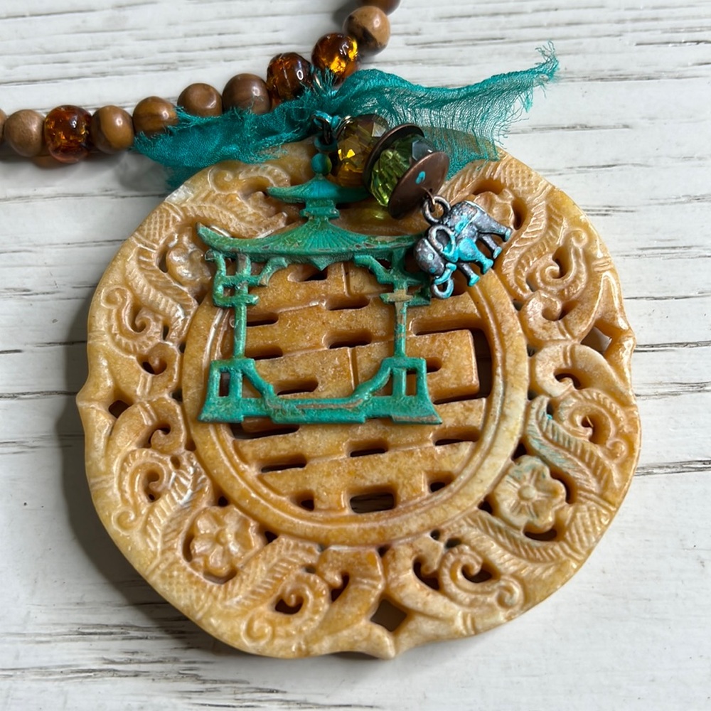 Healing Omulet Pendant/Home Protection Omulet